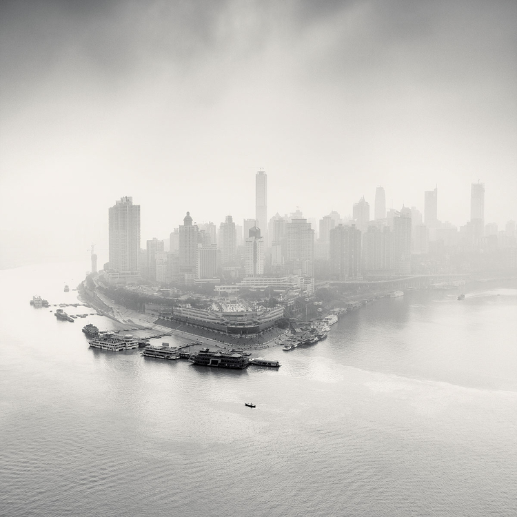 "City of Fog", Chongqing, Chiny, 2012, fot. Martin Stavars